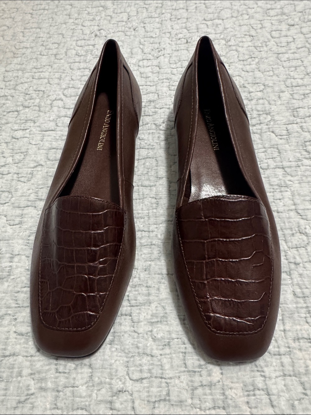 NWOT Enzo Angiolini Brown Croc-Embossed Leather Loafers